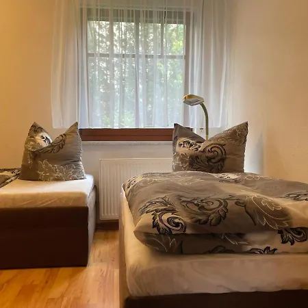 Ruhige Lutherstrasse *